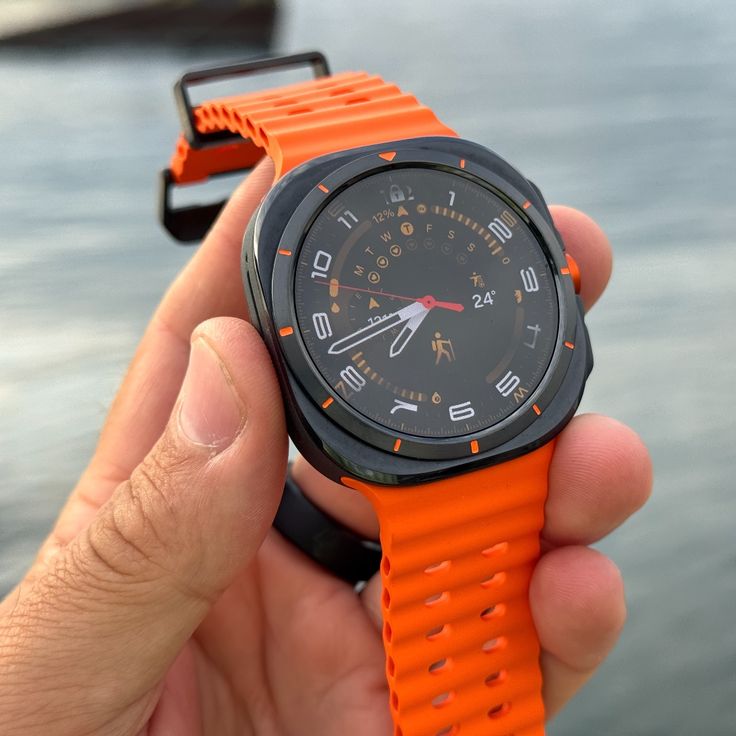 Samsung Galaxy Watch Ultra –  Smartwatch